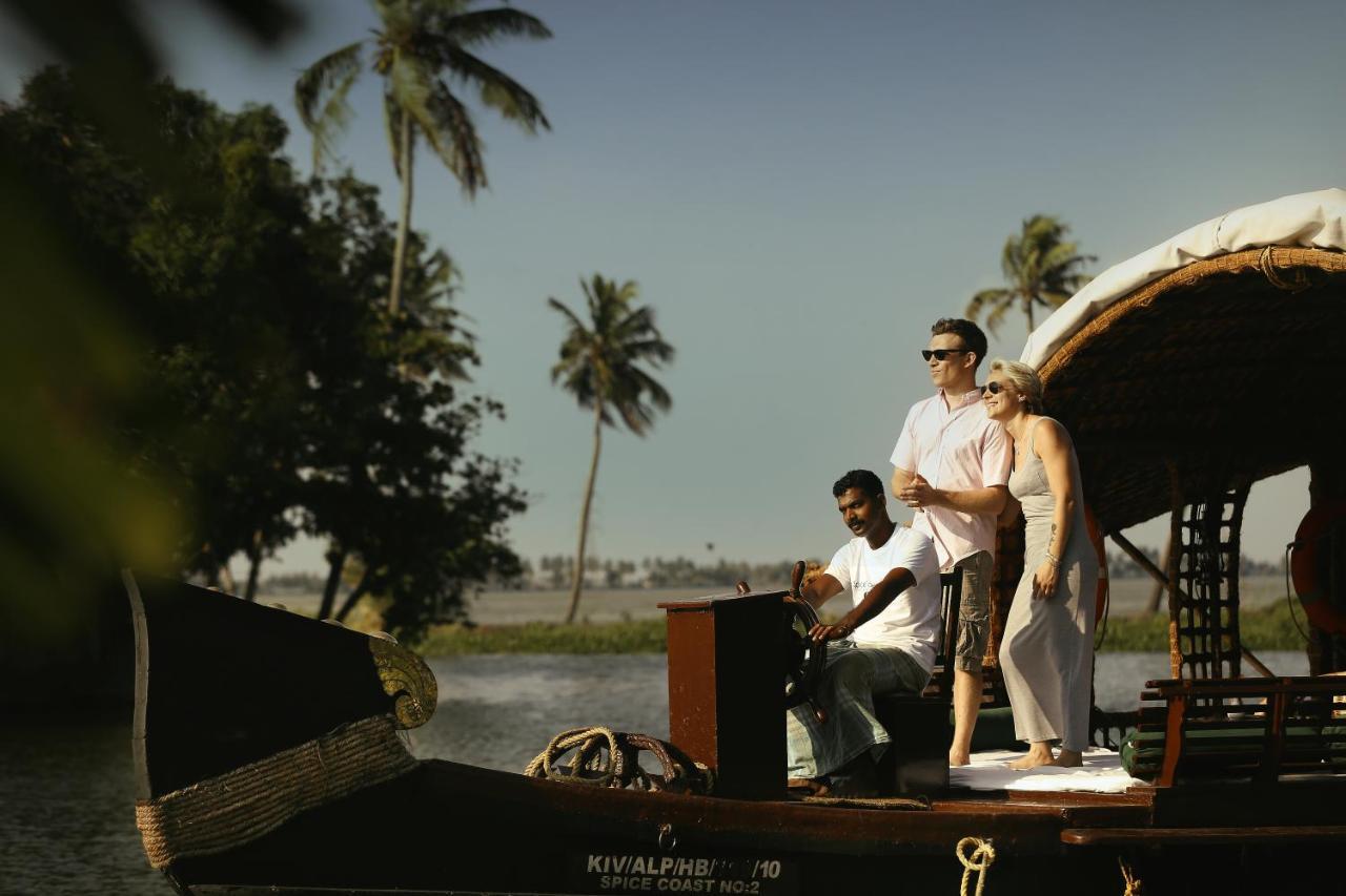 Spice Coast Cruises - Houseboat, A Cgh Earth Experience Hotell Alappuzha Exteriör bild
