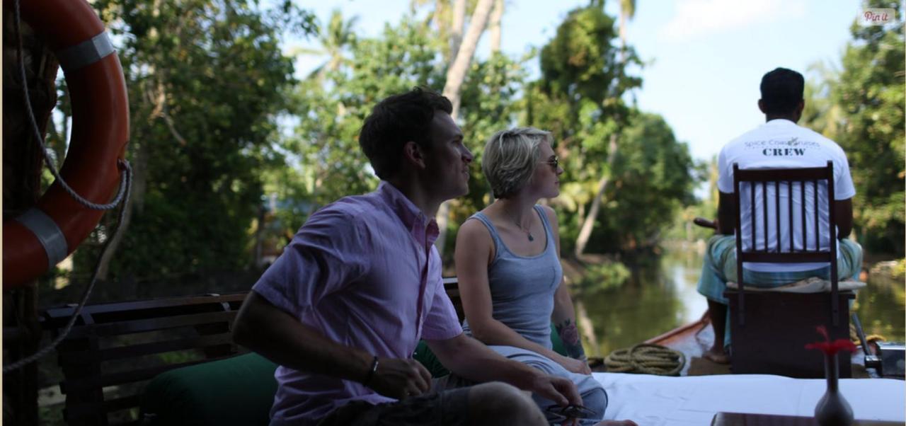 Spice Coast Cruises - Houseboat, A Cgh Earth Experience Hotell Alappuzha Exteriör bild